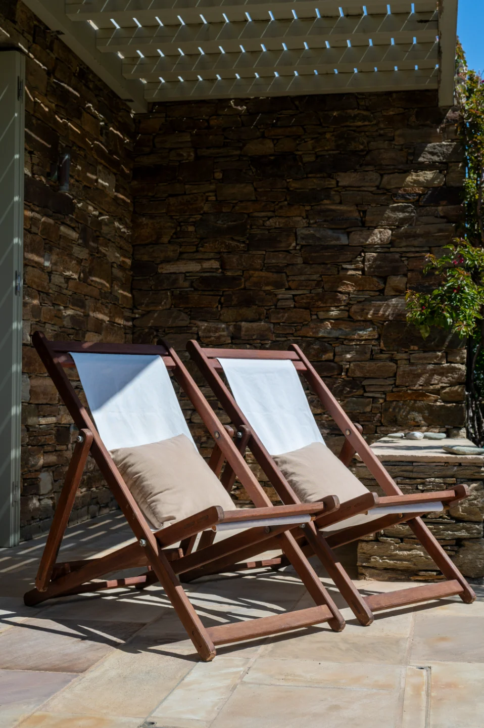 Ondalina sea side  · 5